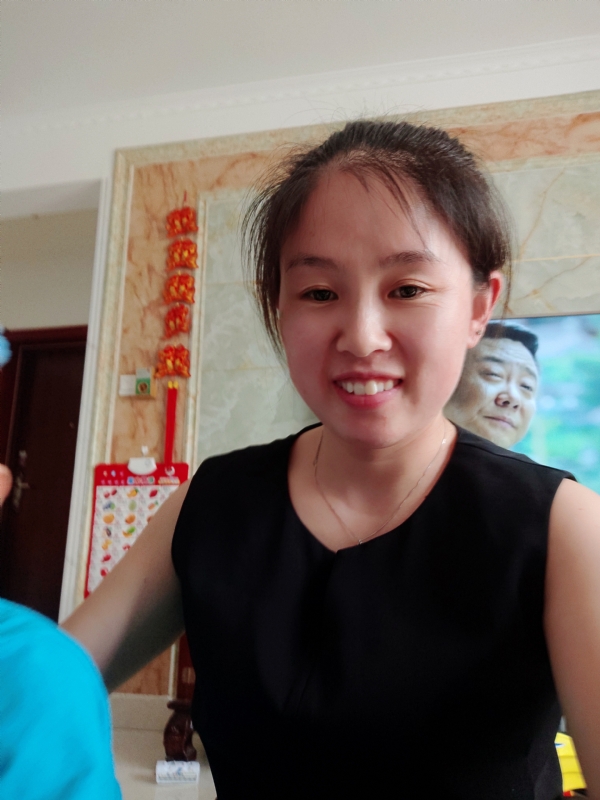 睿智的第一张照片--聊城红颜知己交友网